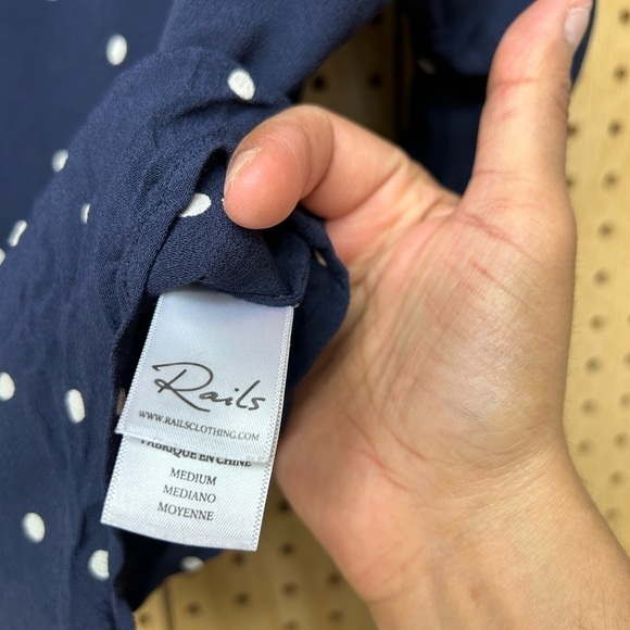 Rails Sloane Dot Print Tie Front Blouse - Picture 4 of 8